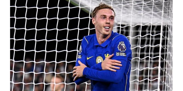 Cole Palmer streeft ernaar om over vier jaar een plek in de Engelse selectie te bemachtigen Cole Palmer streeft ernaar om over vier jaar een plek in de Engelse selectie te bemachtigen